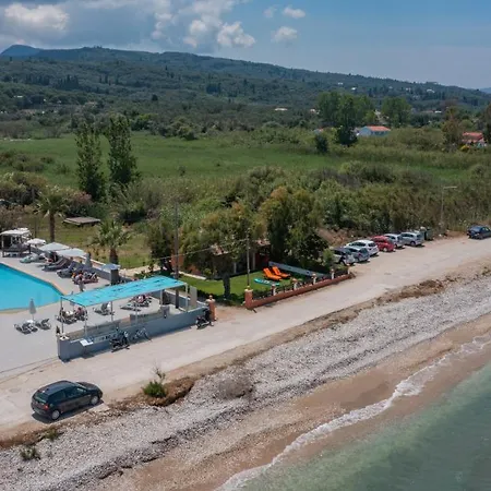 Vakantiehuis Yiannitsis - Sunset By The Sea, Acharavi *